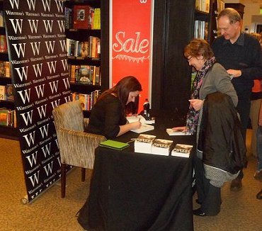 Alison Littlewood signing at Waterstone's, Leeds