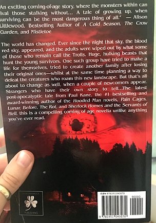 Back cover of Blood Red Sky by Paul Kane