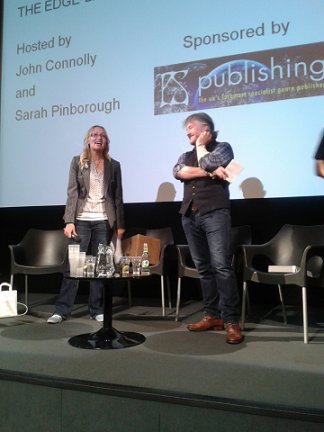 Sarah Pinborough and John Connolly, running the Edge-Lit 4 raffle.